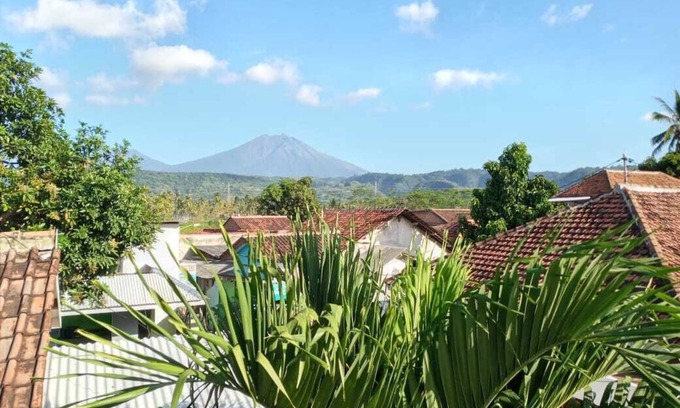 Kalipuro Cama Y Desayuno | Puri Made 2 Homestay