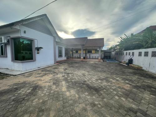 Machang Casa | Qairina Homestay