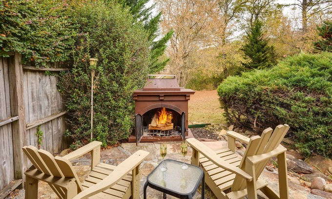 Flintstone Casa | Quaint Chattanooga Valley Retreat: Private Hot Tub