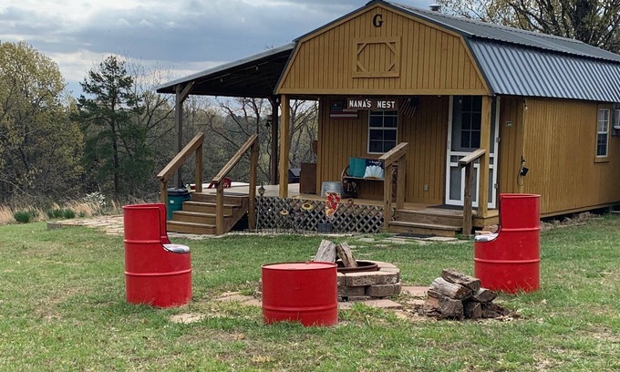 Calico Rock Cabina | Quaint Country Cabin - Experience the Ozarks