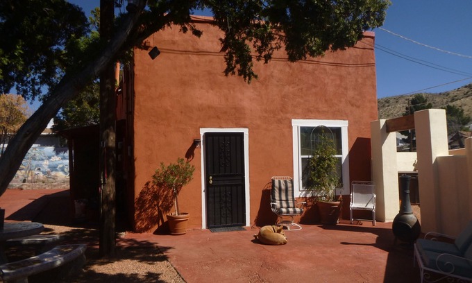 Bisbee Apartamento | Pintoresco edificio histórico de hierro plano alrededor de 1880