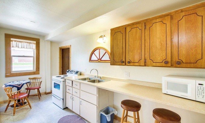 Paris Apartamento | Quaint Paris Vacation Rental Near Bear Lake!