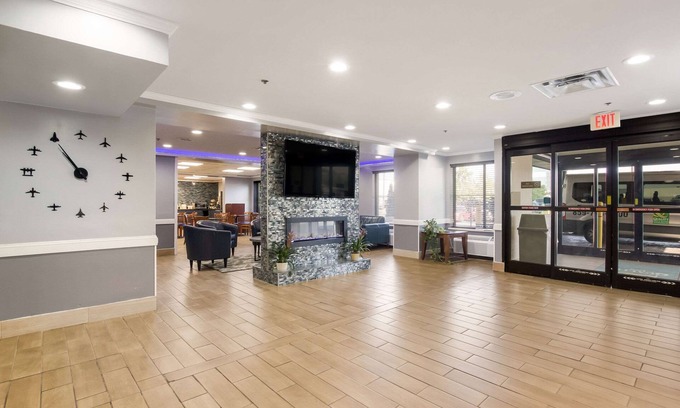 Mount Saint Joseph Hotel | Quality Inn & Suites CVG Airport