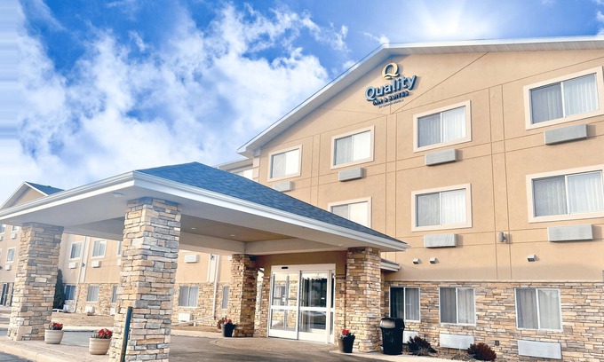 Wisconsin Dells Hotel | Quality Inn & Suites Wisconsin Dells Downtown - Waterparks Area