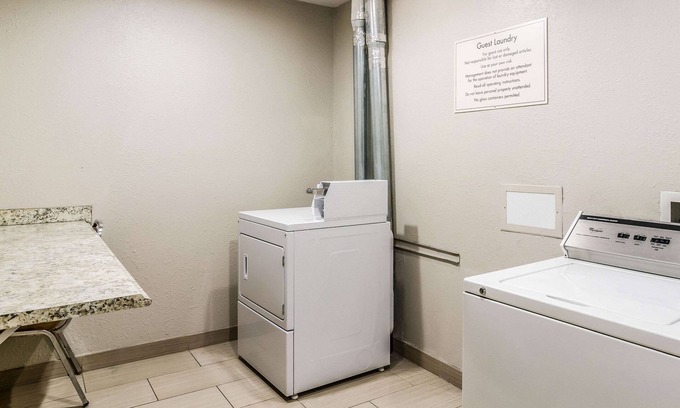 West Central Westminster Hotel | Quality Inn & Suites Westminster - Broomfield