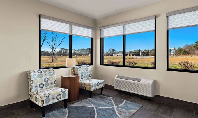 Monroe Hotel | Quality Inn