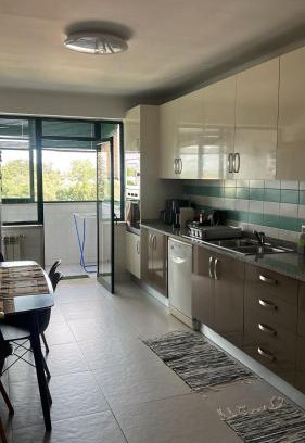 Viseu Casa | Quarto duplo com varanda no centro de Viseu
