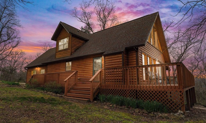 Eagle Rock Cabina | Quiet cabin for fall colors and water view