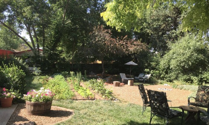 Southeast Casa | Quiet Getaway with easy access downtown