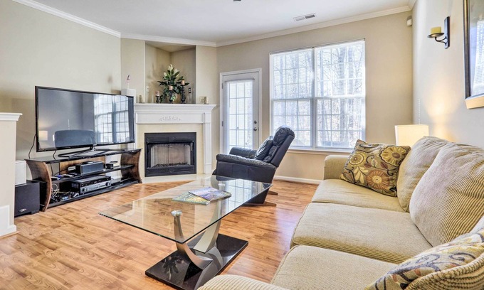 Northwest Raleigh Casa | Quiet Raleigh Home Near Hiking & Shopping!