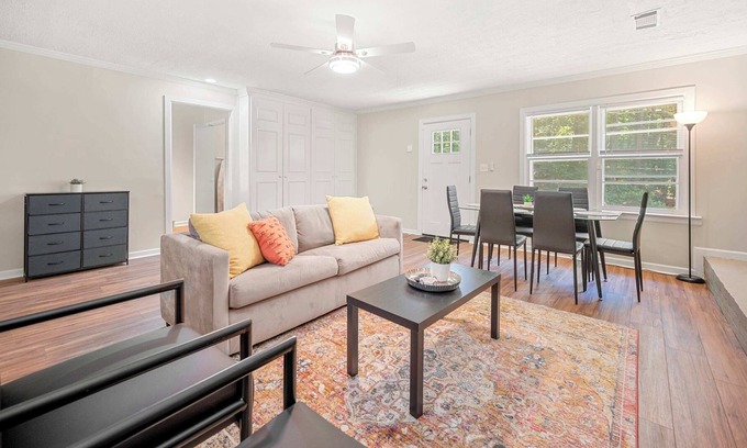 Cliftondale Casa | Quiet Retreat, Close to Nature & Downtown ATL