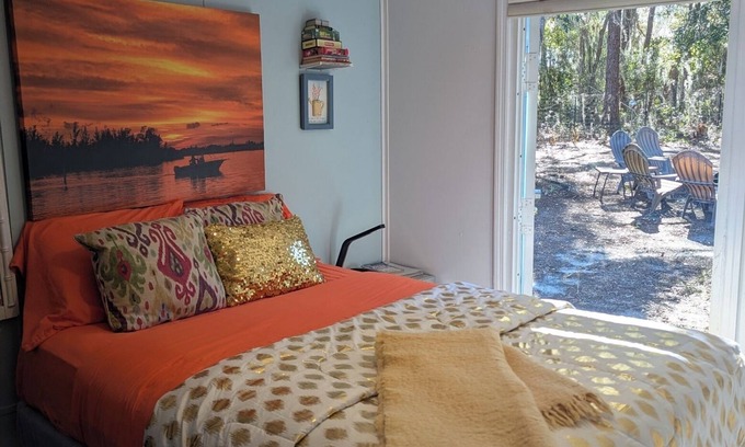 Edgar Apartamento | Room⁴U- Free Parking^ Privada entrance & Shares Bathroom