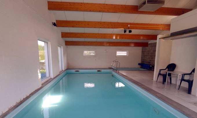 Awagne Cabaña | Casa de vacaciones en una ubicación tranquila con piscina cubierta climatizada