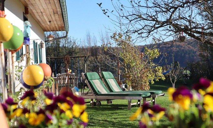 Feldbach Apartamento | Casa de campo romántica, piscina climatizada, Estiria, perros, ruta del vino.