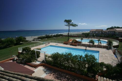 Pineto Apartamento | Résidence Cala Bianca