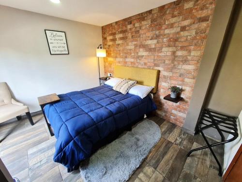 Ciudad López Mateos Apartamento | R06-C46 STUDIO frente al ITESM CEM Familias Estudiantes Empresas Ejecutivos Turistas Nómadas BIENVENIDOS! UBICACIÓN ESTRATÉGICA 10min Izcalli-15min Esmeralda-20min Sátelite-25min AIFA