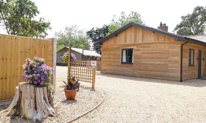 Ringstead Cabaña | Rabbit Warren Lodge