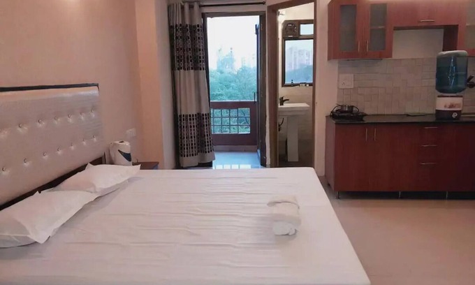 Vrindavan Apartamento | Radha Madhav Kunj-Enjoy Cool Happy Life