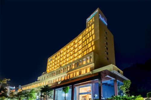 Bistupur Hotel | Radisson Hotel Jamshedpur