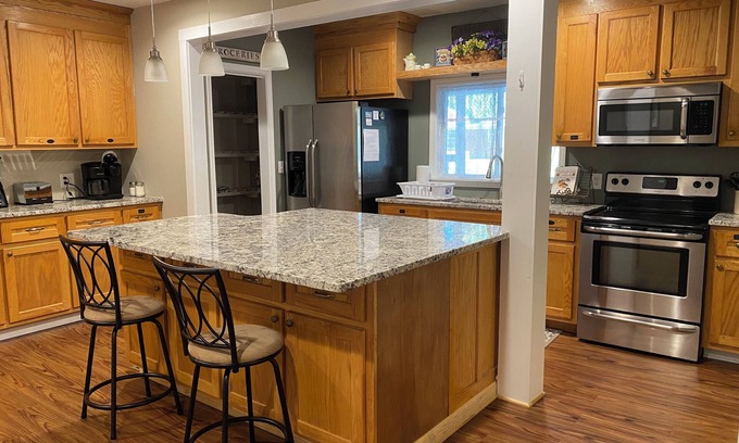 Tallapoosa Casa | Walk to town