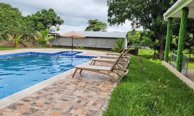 El Porvenir Casa | Rancho de Montoya