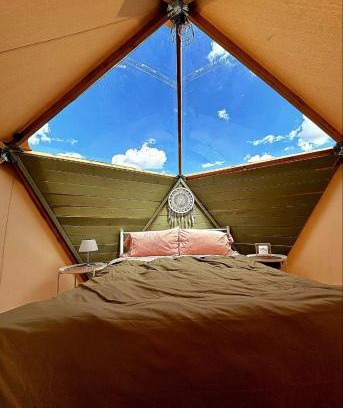 Valle Otro | Raptor Ranch Glamping