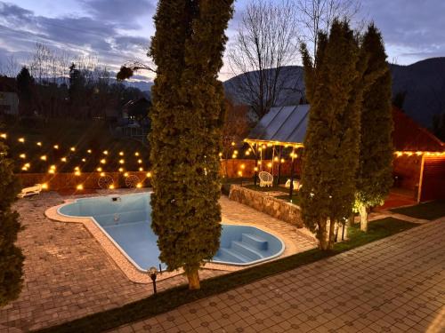 Bran Casa | Rare Forest Retreat