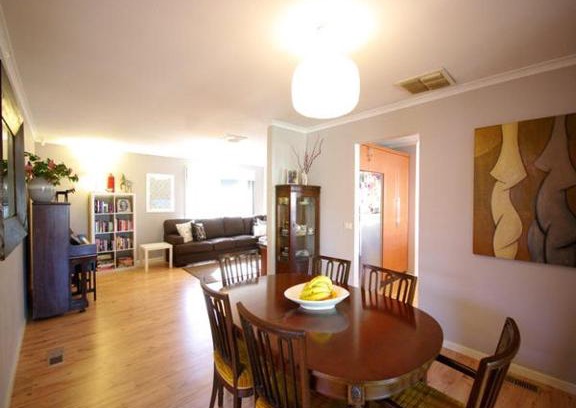 Endeavour Hills Casa | ravenhill house