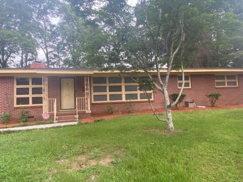 Orangeburg Casa | RayneBow Royalty