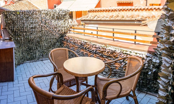 Centro Storico Cama Y Desayuno | Real Borbone