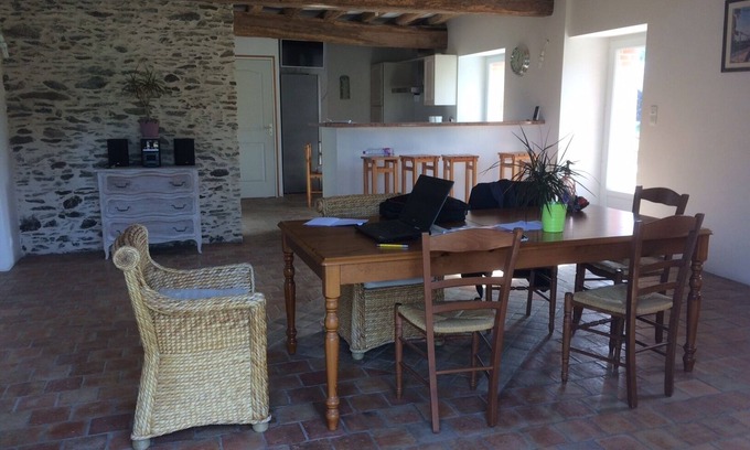 Valanjou Casa | Reception room for 50 people + Longère
