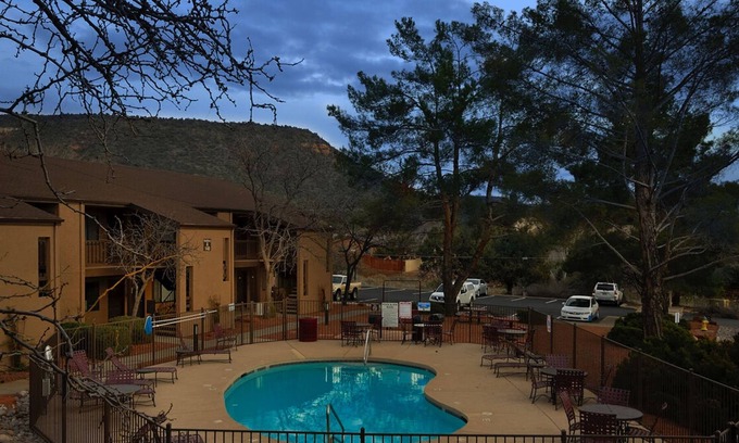 Oak Creek Condominio | Red Rock Casita 1BR by Casago