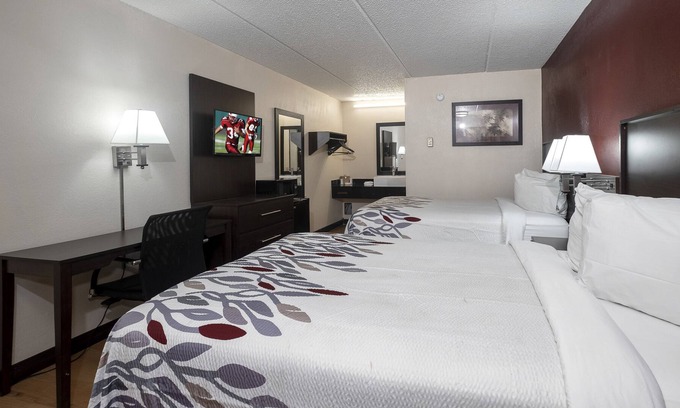 Seven Oaks Hotel | Red Roof Inn Columbia West, SC