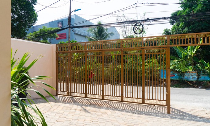 East Jakarta Casa | RedDoorz near Cipinang Indah Mall