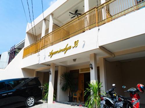 East Jakarta Casa | RedDoorz near Cipinang Indah Mall