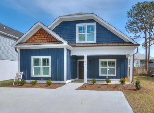 Tranquil Harbour Casa | Redneck Ritz