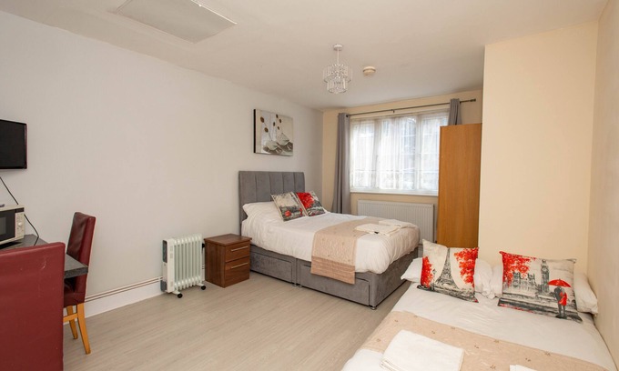 London Borough of Bromley Apartamento | *Reduced Rates* Greater London Studio 2 | Approx. 20Mins to London Bridge