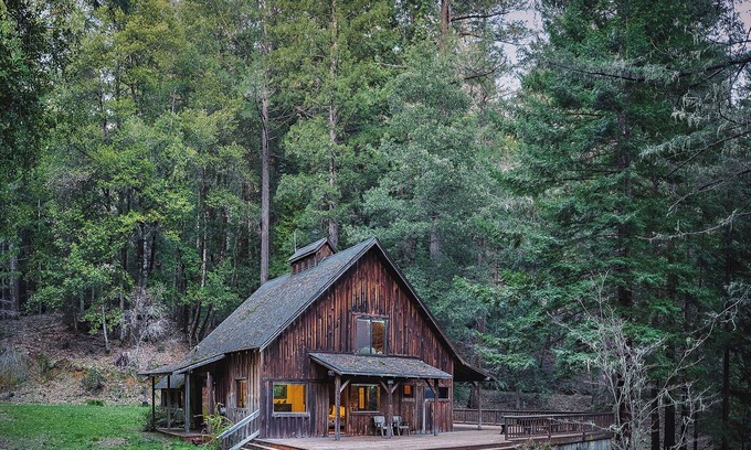 Redwood Valley Casa | Redwood Barn- 3-bedroom house at Leonard Lake Reserve