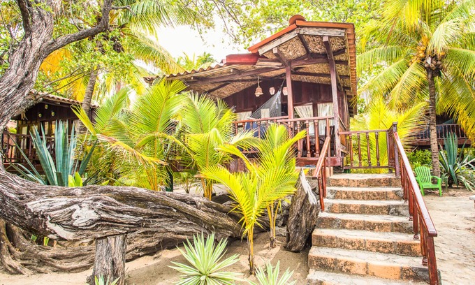 Mechapa Hotel | Redwood Beach Resort