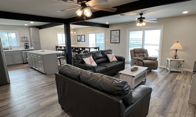 Grand Isle Casa | Reel Cajun - Boat Access - Island Realty
