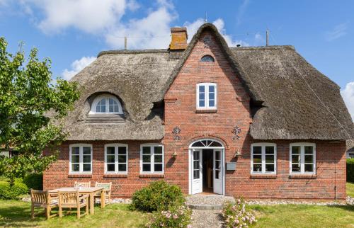 Nebel Casa | Reetdachhaus Stavanger