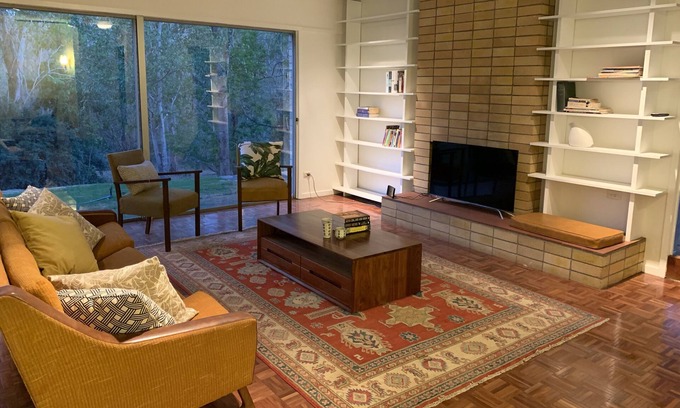 Brisbane Casa | Casa de mediados de siglo restaurada - Brookfield