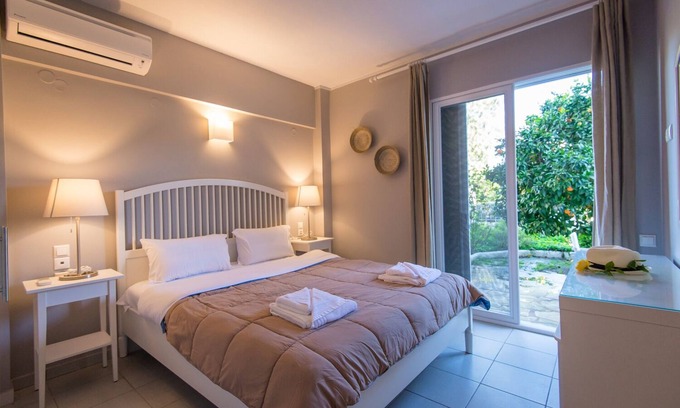 Kariotai Apartamento | Regalo Kariotes Apartment 1