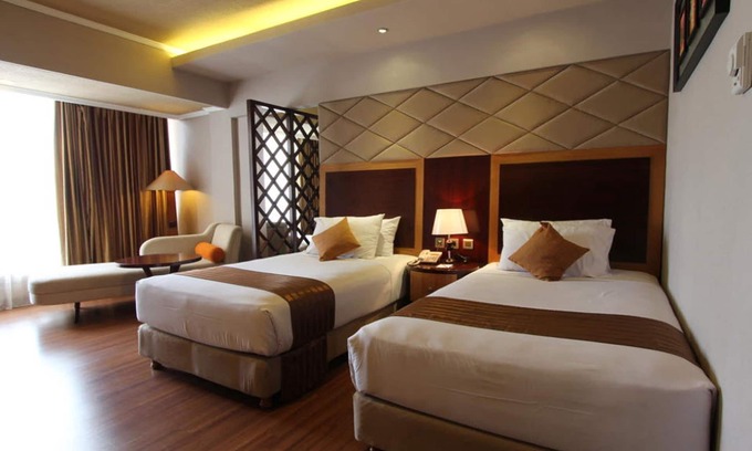 Klojen Hotel | Regent's Park Hotel