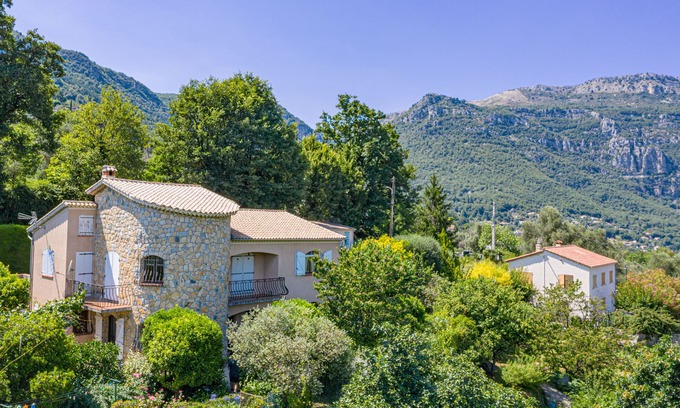 Le Bar-sur-Loup Casa | Alquiler de vacaciones 4 estrellas en agroturismo a 800 m del pueblo a 30
