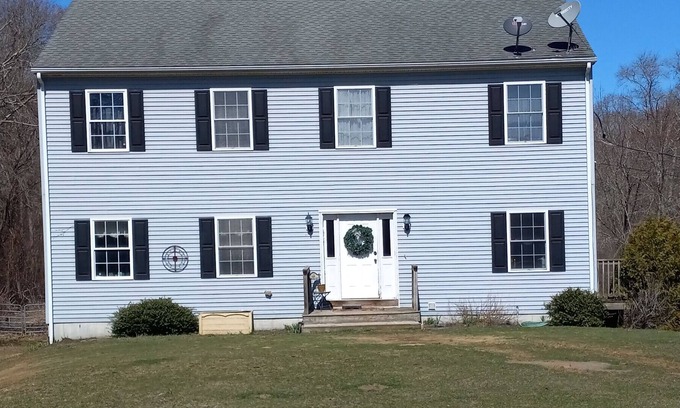 Rehoboth Otro | Rehoboth ma 5 miles to pro v ri and 35 min to Newport 4 golf course in 5 miles