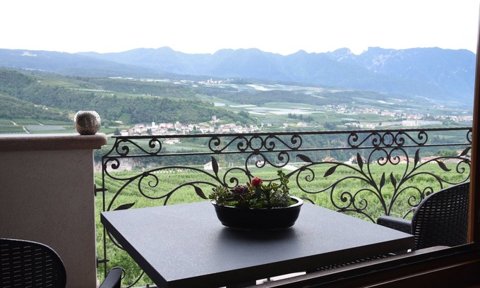 Tassullo Cama Y Desayuno | Relais Villa Quercia