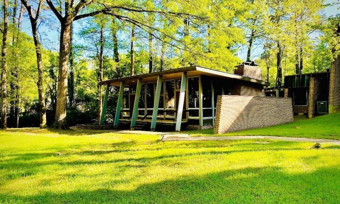 Jackson Cabaña | Relax in Architecture! Secluded, Safe, and Serene.