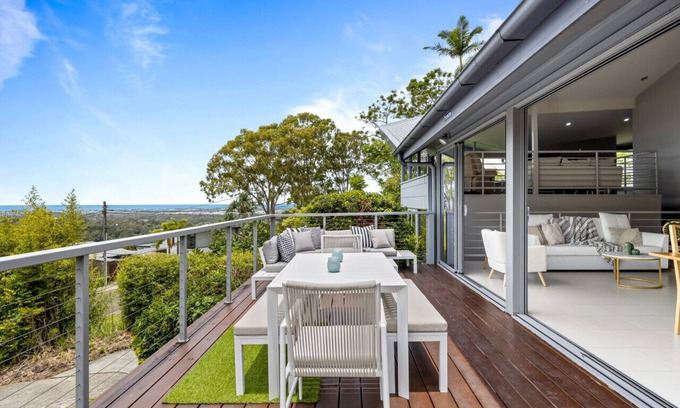 Buderim Casa | Relax in Buderim - water views