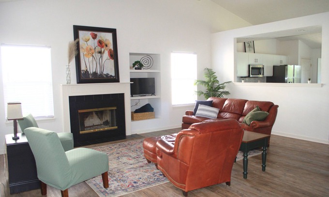 Fishers Casa | Relax, Play & Work in Style - Furnished 3BR w/Theater, Office, Easy Hwy Access